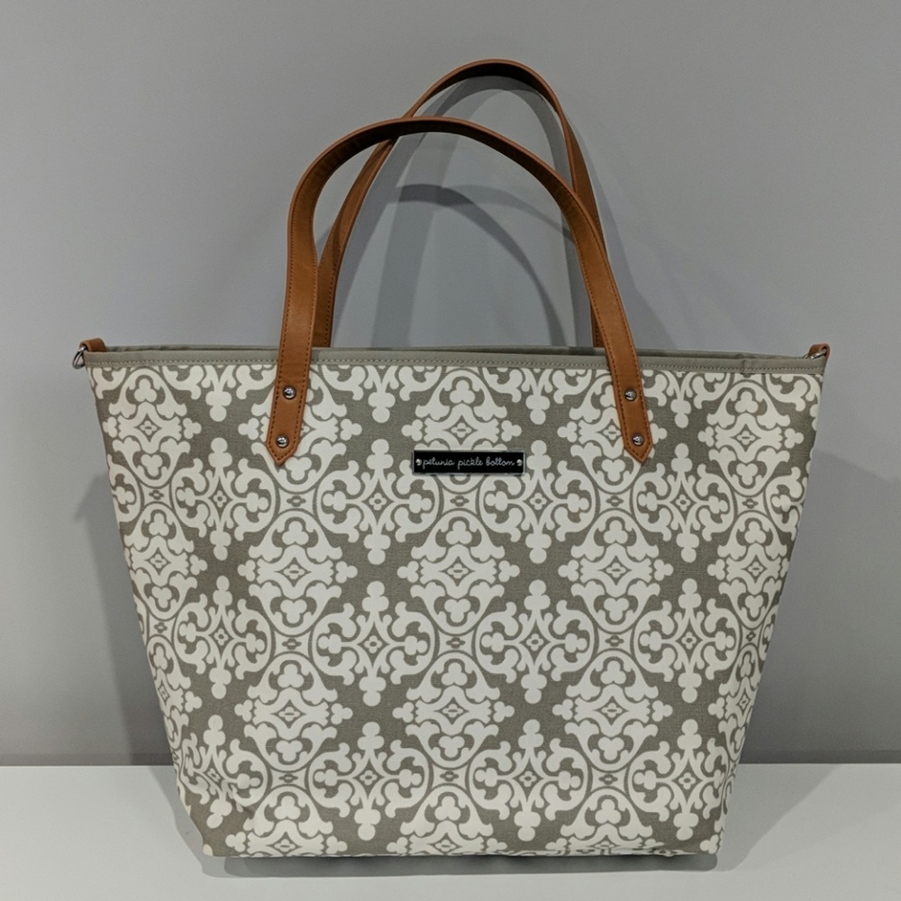 NWT Petunia Pickle Bottom Diaper Tote